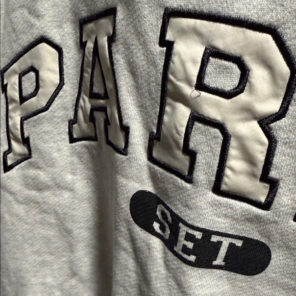 Parke Set Women's Light Gray Crewneck Sweatshirt - Picture 4 of 4